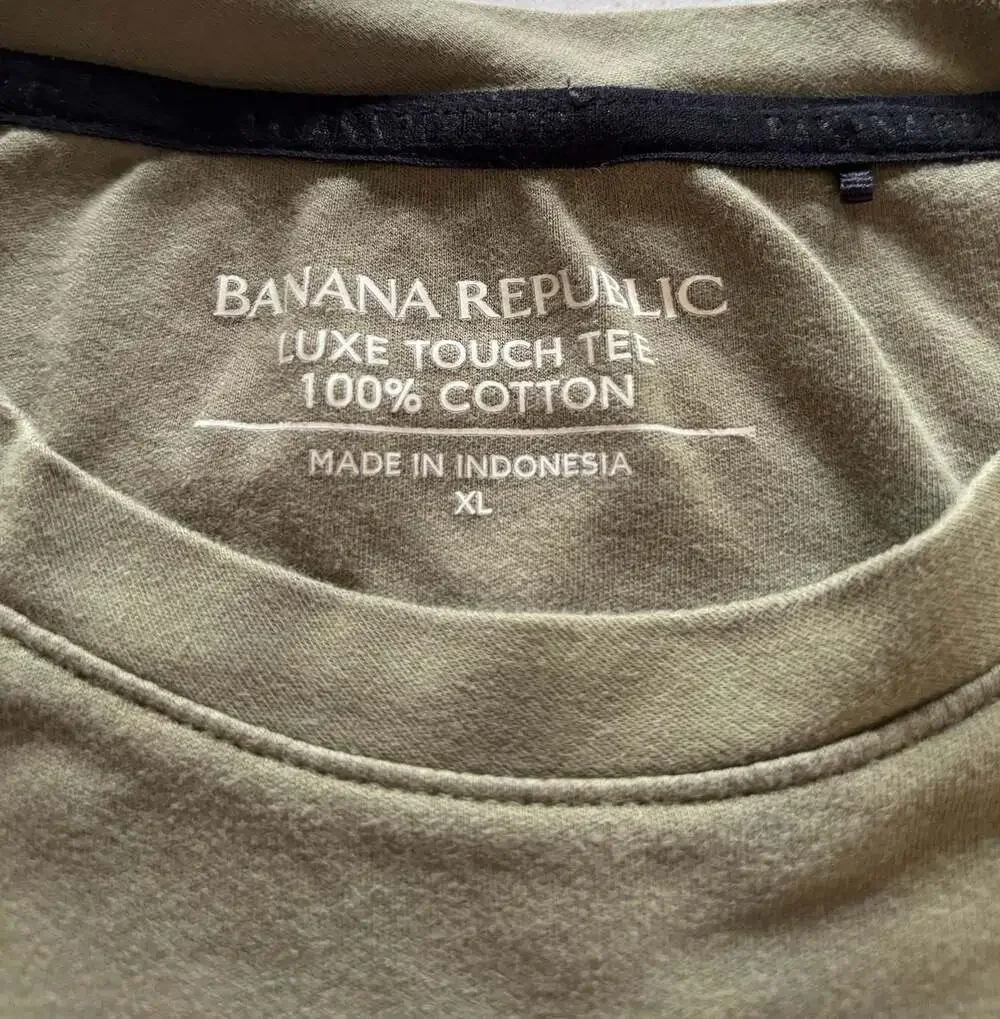 Banana Republic Luxe Touch Tee Mens XL Olive Green Short Sleeve Cotton T-Shirt